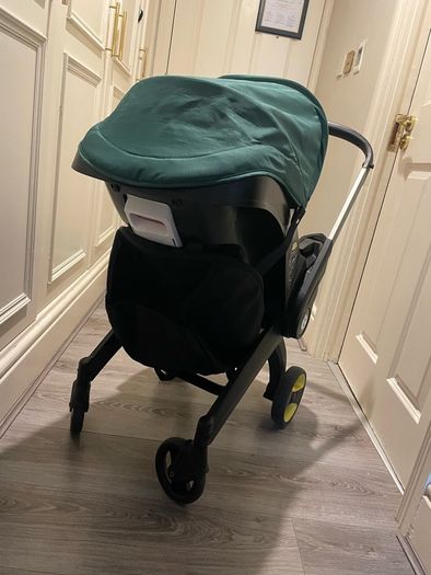 carseat & stroller same as doona