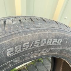 Tyres 285/50/R19