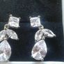 celebrity rocks earrings Image 4