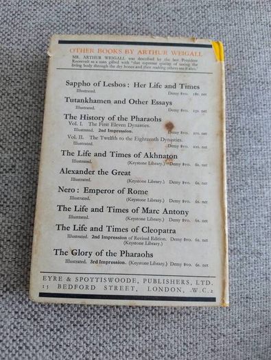 Laura was my Camel 1941 hardback with dustcover edition by Arthur Weigall in good condition with some signs of wear on the dustcover see photos FREE STANDARD POSTAGE INCLUDED