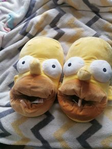 homer Simpson slippers mens size large