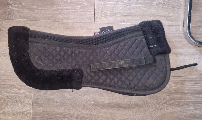 Tackroom clearout