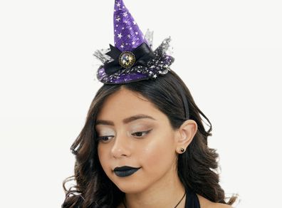 DISNEY Light up Witch's Hat