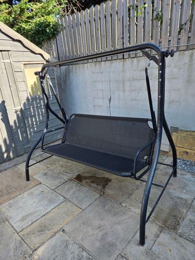 garden swing