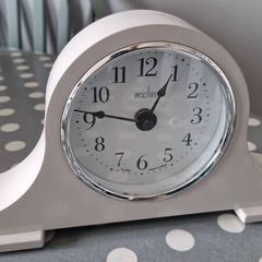 Mantle Clock