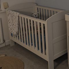 Mama & Papas Harrow Cot Bed + Mattress