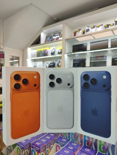 Iphone 17 pro 256gb,  Brand new sealed,  Unlock sim free,  12 months warranty