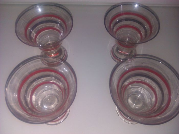 Set of 4 Vintage Liqueur Glasses.