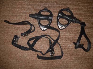 road bike pedals