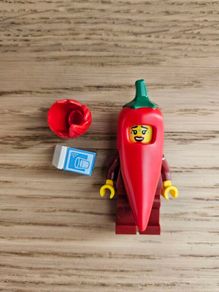 lego col22-2 chili costume fan, collectible series 22