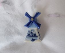 Salt seller