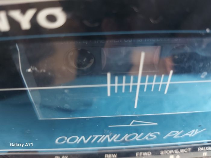 Vintage SANYO Radio and Dual Tape Deck, Model No. C36L, and 2 speakers, in excellent condition, both Tapes and Radio functioning well