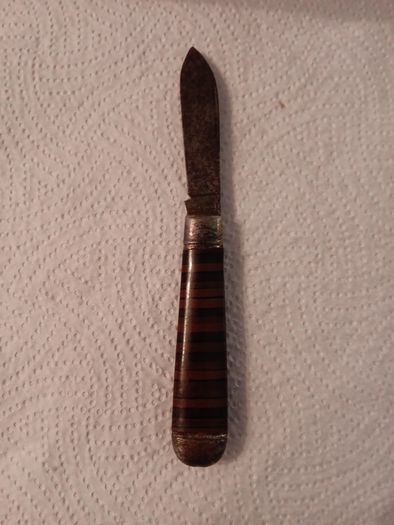 Richards pocket knife