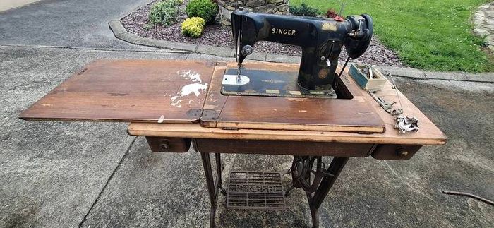 Antique Singer sewing machines x 2