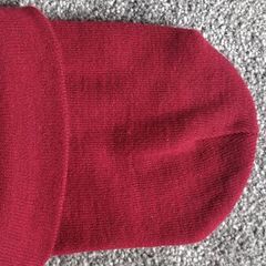 Maroon warm cap never worn  boy junior size size uni