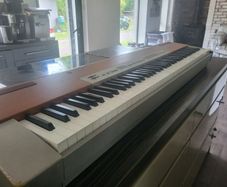 Yamaha P-120 88-Key Weighted Digital Piano