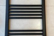 Black Straight Heated Towel Rail W500mm x H800mm Flat Central Heating Towel Radiator (FREE POSTAGE)