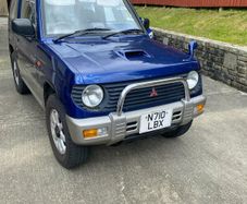 Pajero mini