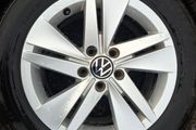 16" Genuine Vw Alloys with tyres