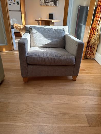 Free Arm Chair