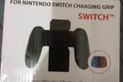 Nintendo Switch Battery Joycon Charger in box w/type c cable