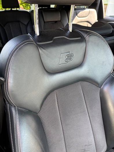 Audi Q7 Black Edition 7 Seats - 2018