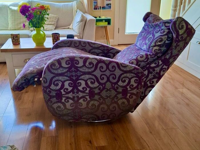 Fama Kim recliner