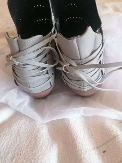 Women's Ankle Boot's