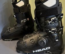 Ski Boots (Men's UK 7.5-8)