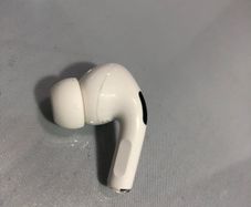 AirPod Pro 1st Gen RIGHT Airpods A2084
