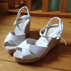 Size 4 (37) White Wedge Sandals