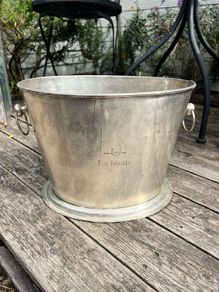 La Motte Champagne / Wine Cooler