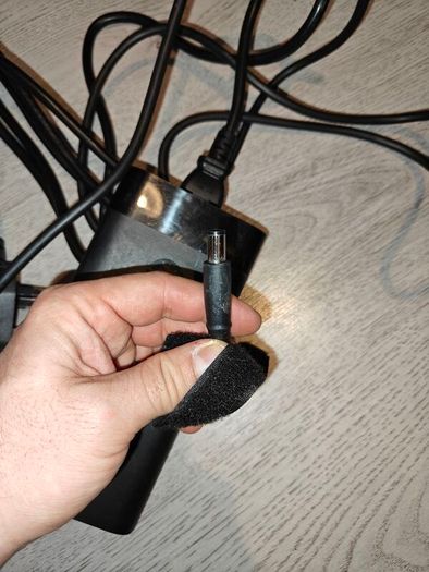 HP 230W Charger