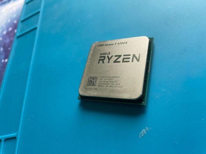 AMD Ryzen 7 2700X 8-Core 16-Thread AM4 CPU - Fully Working