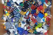 Lego minfigures