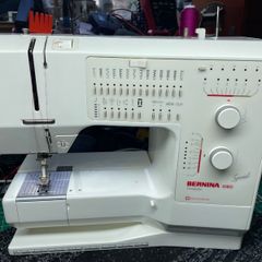 BERNINA 1130 Sewing Machine - (Heavy Duty Professional machine) - Just Serviced - Like new this machine!