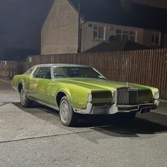 Lincoln Continental Mark IV