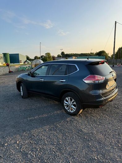 152 Nissan Xtrail 7 seater