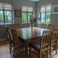 Dining Table & Chairs