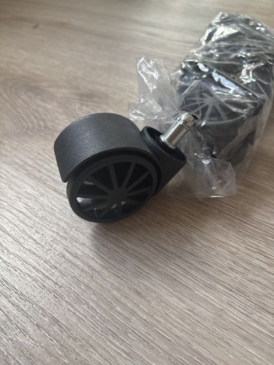 Gaming chair wheels