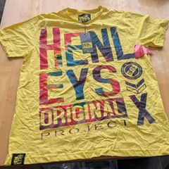 Henleys t-shirt in large for sale