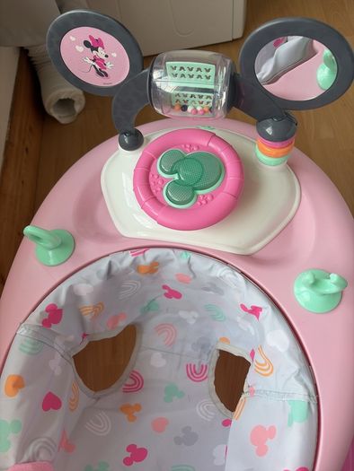 baby walker