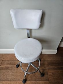 Beauty Stool