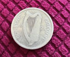 Very Rare 1928 Leath  Coroin ( half crown)