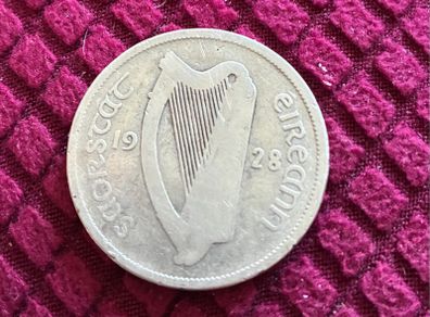Very Rare 1928 Leath  Coroin ( half crown)