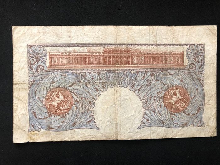 One pounds Bank of England