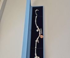 Newbridge Silverware - bracelet