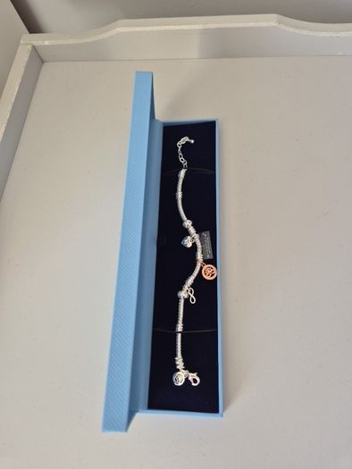 Newbridge Silverware - bracelet