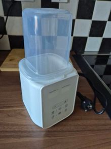 bottle warmer