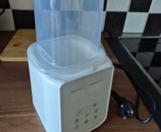 bottle warmer